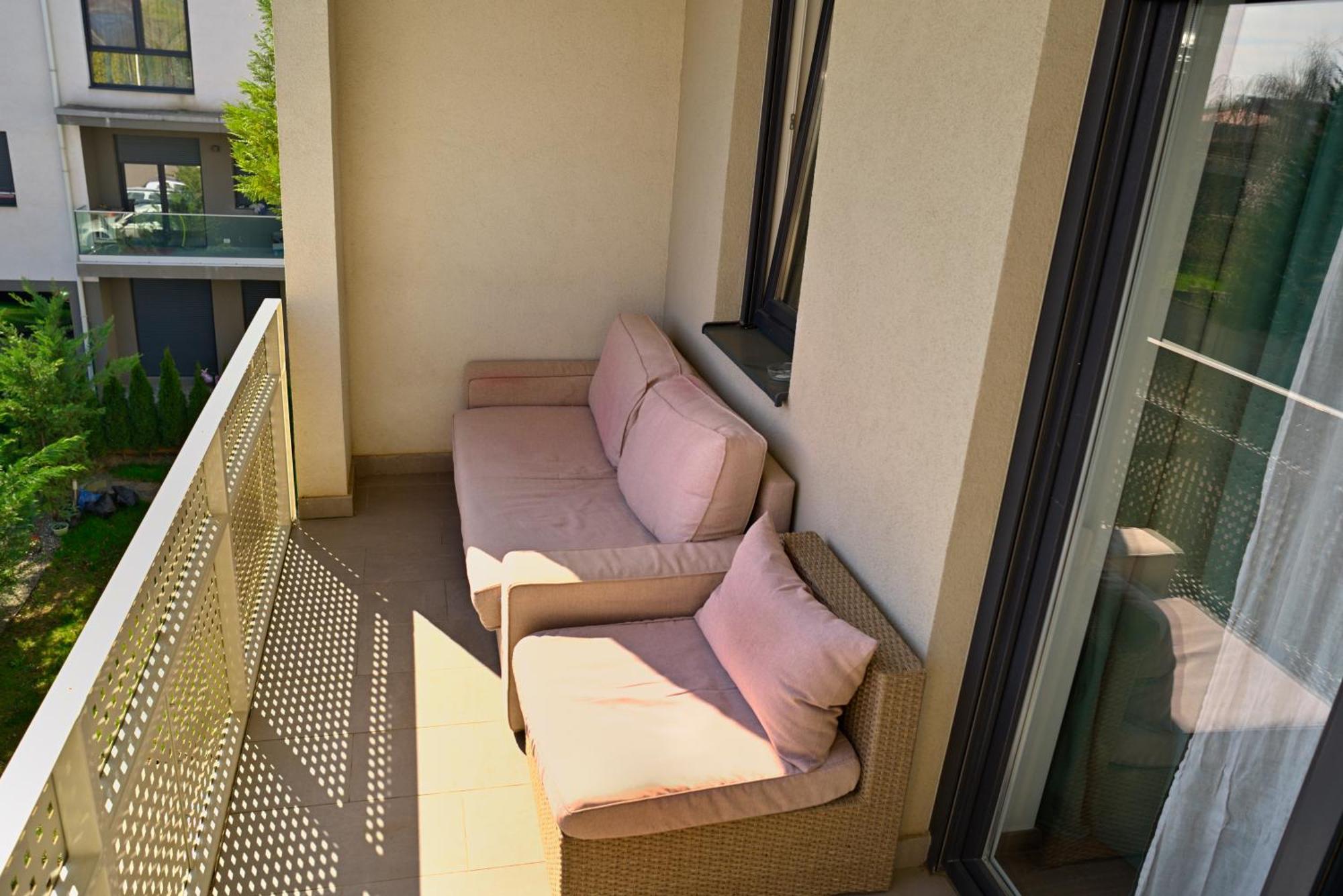 Mirvana Apartments Metheor Executive Suite Timisoara Exterior foto